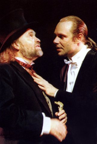 Makrai Pl (Utterson) s Molnr Lszl (Jekyll)